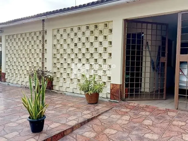 Casa com 360m² 3 quartos e 3 banheiros, à venda, no bairro Ilha do Retiro em Recife