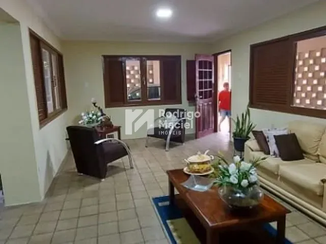 Casa com 360m² 3 quartos e 3 banheiros, à venda, no bairro Ilha do Retiro em Recife
