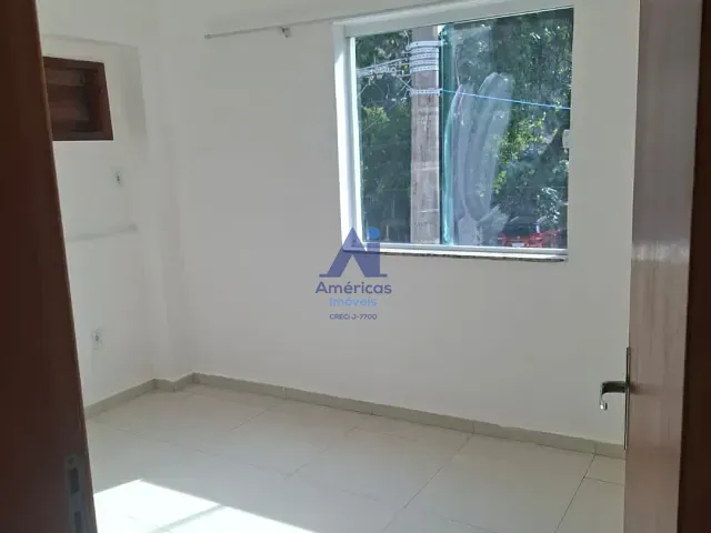 Casa 4 quartos e 3 banheiros, para alugar, no bairro Barra da Tijuca em Rio de Janeiro