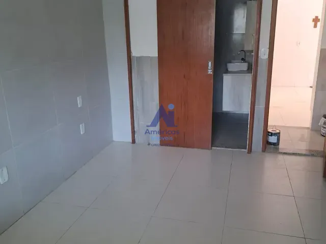 Casa 4 quartos e 3 banheiros, para alugar, no bairro Barra da Tijuca em Rio de Janeiro