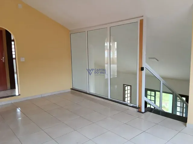Casa com 450m² 6 quartos e 5 banheiros, para alugar, no bairro Jardim Alvorada em São José dos Campos
