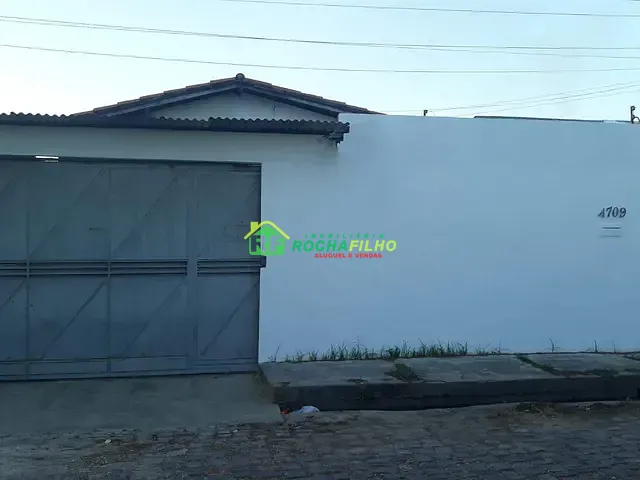 Casa com 160m² 2 quartos e 2 banheiros, à venda, no bairro Novo Horizonte em Teresina