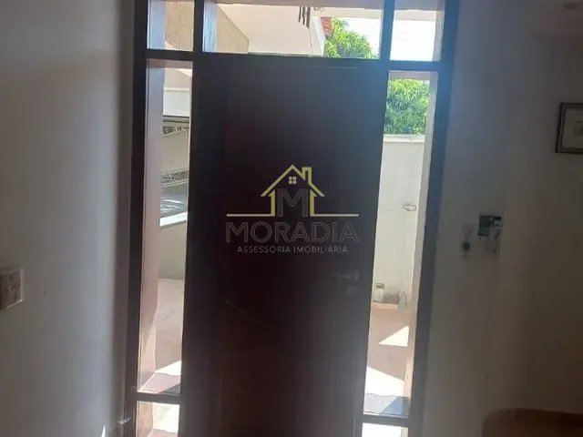 Casa com 400m² 3 quartos e 2 banheiros, à venda, no bairro Jardim São Luiz em Guaxupé