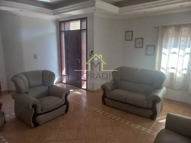 Casa com 400m² 3 quartos e 2 banheiros, à venda, no bairro Jardim São Luiz em Guaxupé