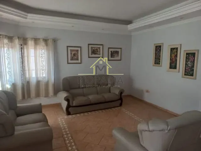 Casa com 400m² 3 quartos e 2 banheiros, à venda, no bairro Jardim São Luiz em Guaxupé