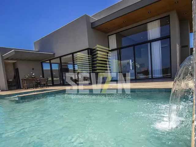 Casa com 2000m², à venda, no bairro Recanto dos Nobres em Agudos