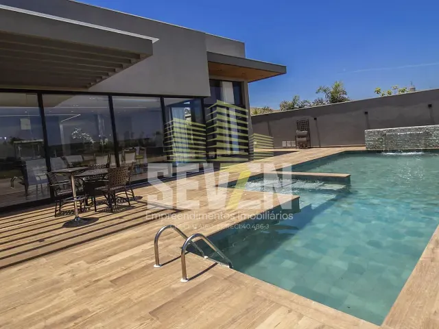 Casa com 2000m², à venda, no bairro Recanto dos Nobres em Agudos