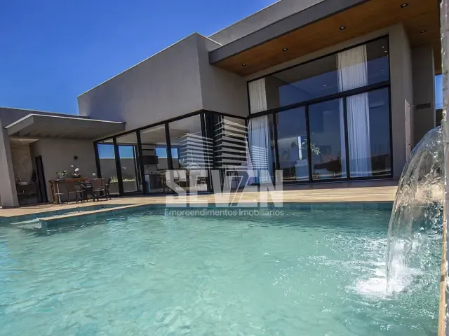 Casa com 2000m², à venda, no bairro Recanto dos Nobres em Agudos