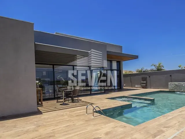 Casa com 2000m², à venda, no bairro Recanto dos Nobres em Agudos