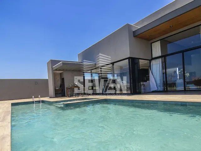 Casa com 2000m², à venda, no bairro Recanto dos Nobres em Agudos