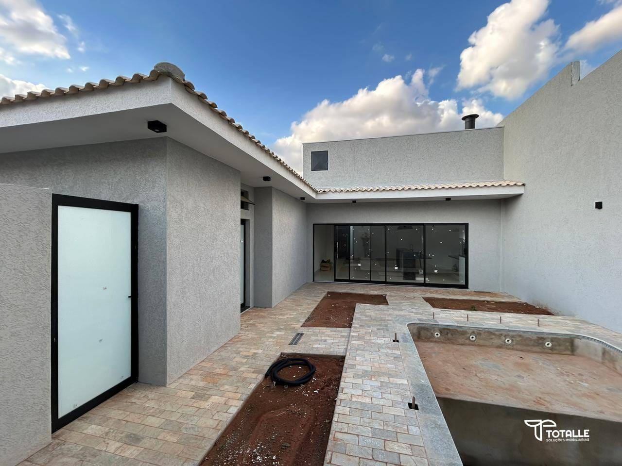 Casa à venda com 3 quartos, 149m² - Foto 4