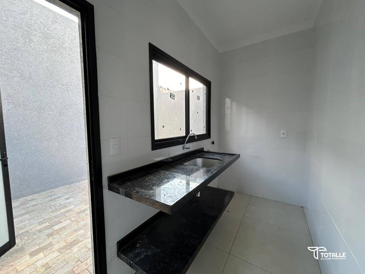 Casa à venda com 3 quartos, 149m² - Foto 12