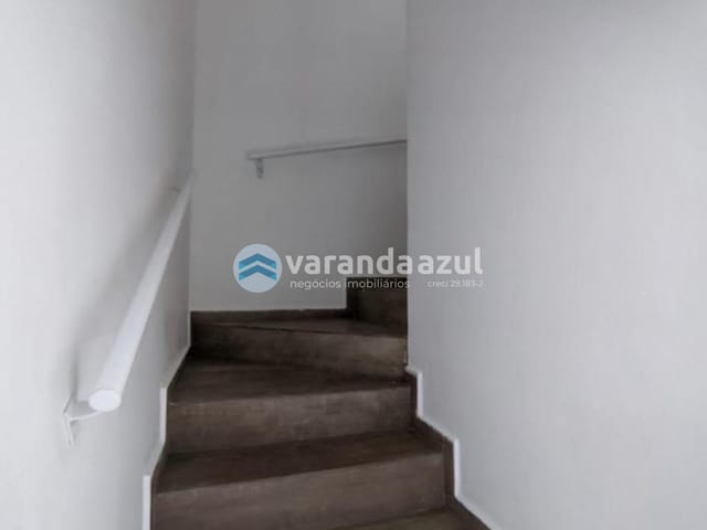 Casa 2 quartos e 3 banheiros, para alugar, no bairro Residencial Algarve em Mogi das Cruzes
