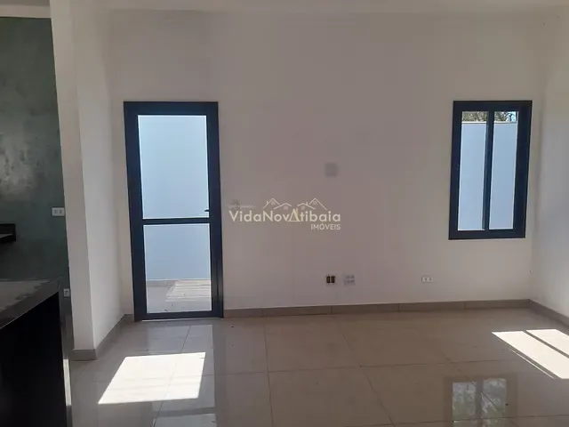 Casa com 111m² 2 quartos e 2 banheiros, à venda ou para alugar, no bairro Jardim Paraíso da Usina em Atibaia