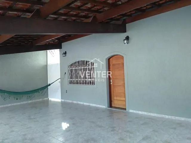 Casa com 300m², à venda, no bairro Campos Elíseos em Taubaté