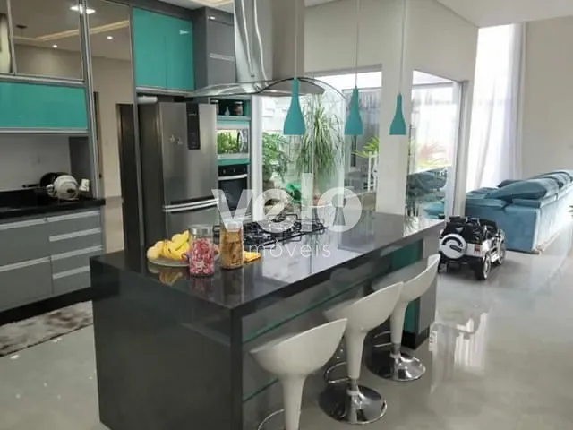 Casa com 300m² 3 quartos e 3 banheiros, à venda, no bairro Parque São Cristóvão em Taubaté