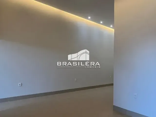 Casa com 220m² 3 quartos e 4 banheiros, à venda, no bairro Cardoso Continuação em Aparecida de Goiânia