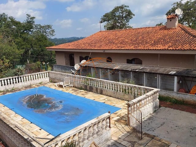 Casa com 740m² 4 quartos e 5 banheiros, à venda, no bairro Jardim dos Ipês em Cotia
