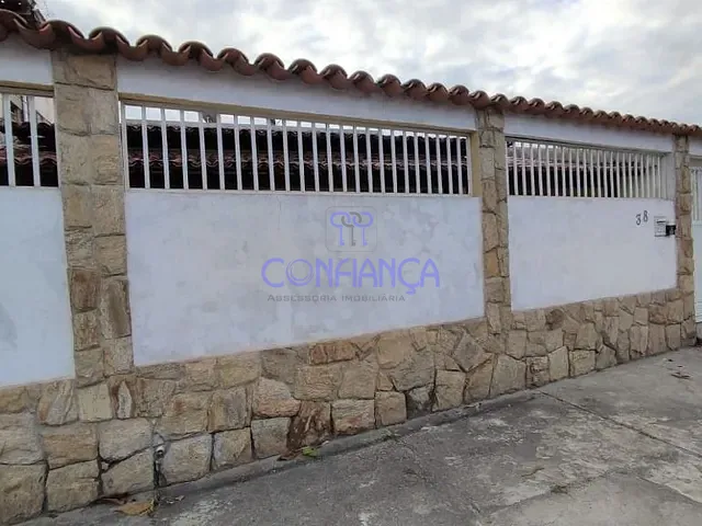 Casa com 424m² 4 quartos e 3 banheiros, à venda, no bairro Campo Grande em Rio de Janeiro