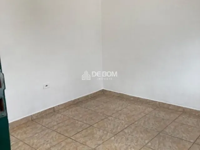Casa com 243m² 3 quartos e 2 banheiros, à venda, no bairro Conjunto Habitacional Pedro Afonso Junqueira em Poços de Caldas