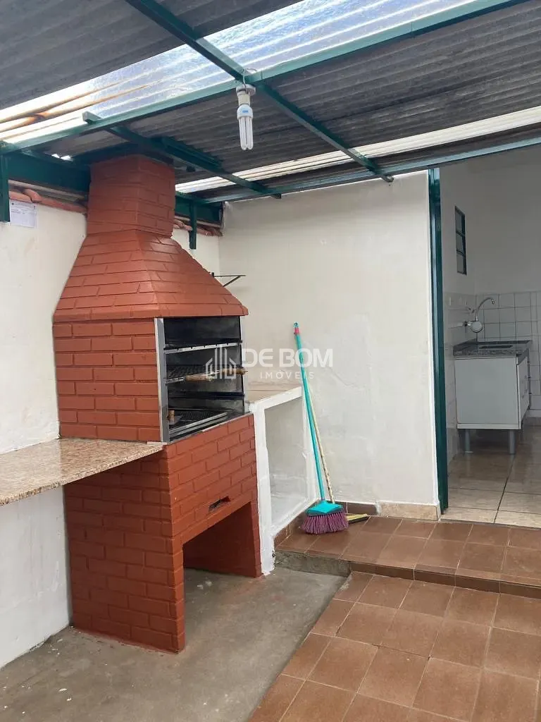Casa, 3 quartos, 203 m² - Foto 1