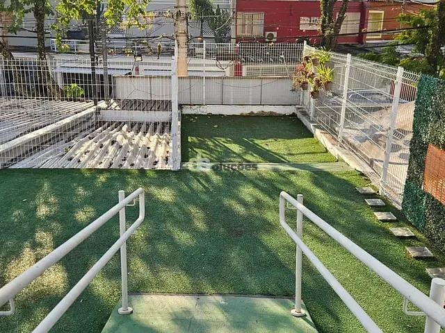 Casa à venda, no bairro Chácara Santo Antônio (Zona Sul) em São Paulo