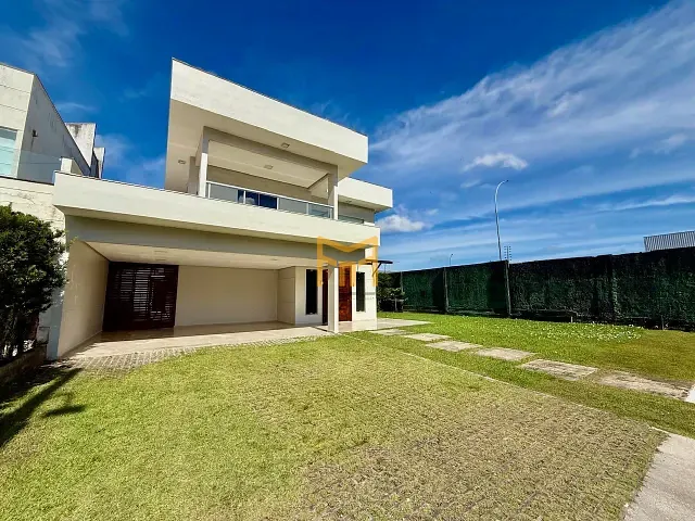 Casa 3 quartos e 6 banheiros, à venda, no bairro Parque Verde em Belém