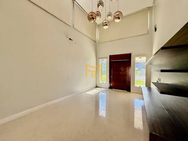 Casa 3 quartos e 6 banheiros, à venda, no bairro Parque Verde em Belém