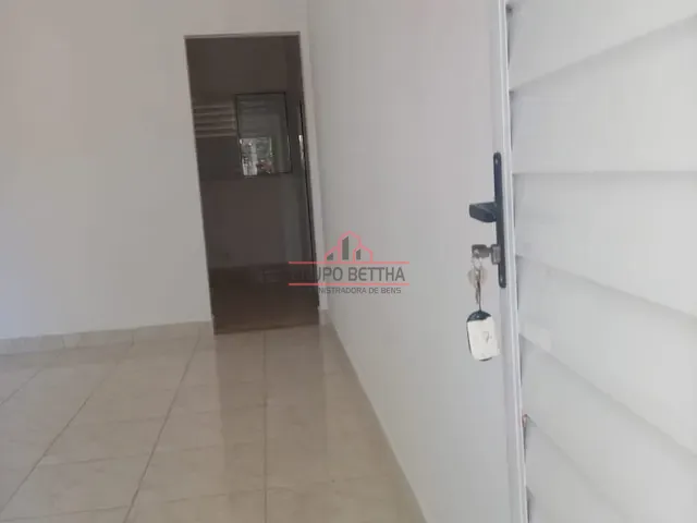Casa 1 quarto e 1 banheiro, para alugar, no bairro Jardim Iracema/Aldeia em Barueri