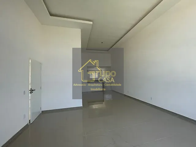 Casa com 480m² 2 quartos e 3 banheiros, à venda, no bairro Jardim Atlântico Central (Itaipuaçu) em Maricá