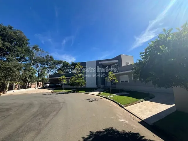 Casa com 674m² 3 quartos e 5 banheiros, à venda, no bairro Residencial Nova Holanda em Holambra