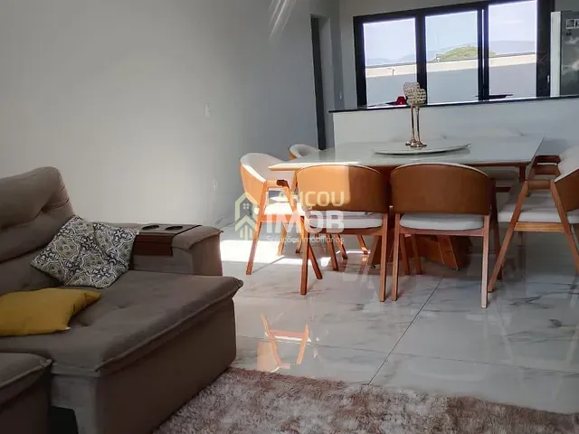 Casa com 250m² 3 quartos e 3 banheiros, à venda, no bairro Residencial Tosi em Itupeva