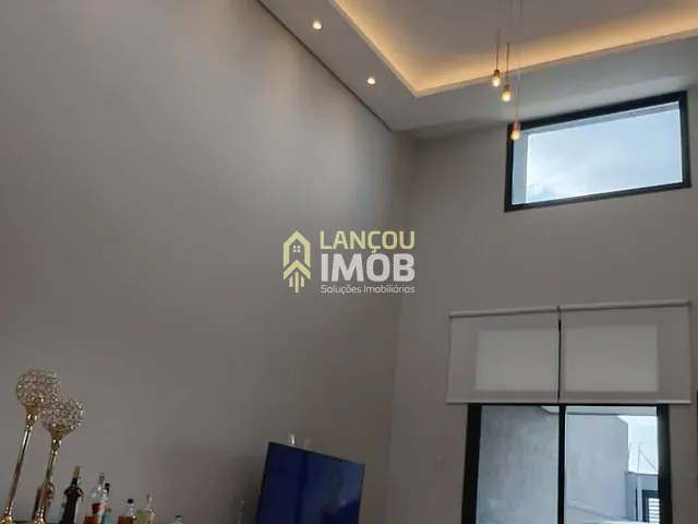 Casa com 250m² 3 quartos e 3 banheiros, à venda, no bairro Residencial Tosi em Itupeva