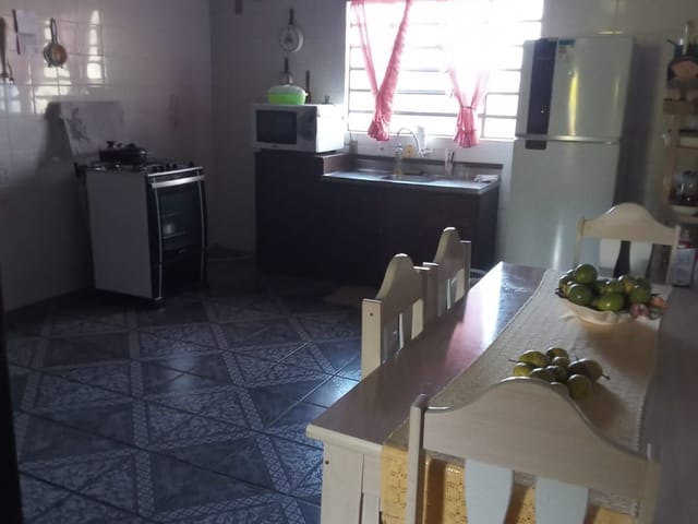 Casa 3 quartos e 1 banheiro, à venda, no bairro São João do Rio Vermelho em Florianópolis