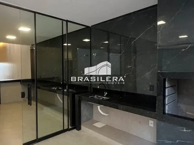 Casa com 220m² 3 quartos e 4 banheiros, à venda, no bairro Cardoso Continuação em Aparecida de Goiânia