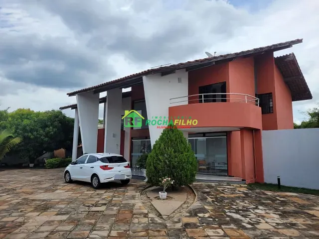 Casa com 720m² 4 quartos e 4 banheiros, à venda, no bairro Gurupi em Teresina