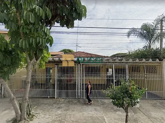 Casa com 300m² 3 quartos e 2 banheiros, à venda, no bairro Cidade Morumbi em São José dos Campos