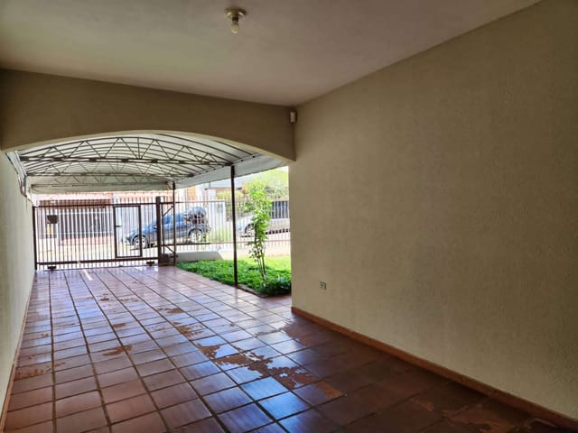 Foto do Sobrado - Casa à venda, Jardim Lilian, Londrina, PR | Sérgio Cortez Imóveis