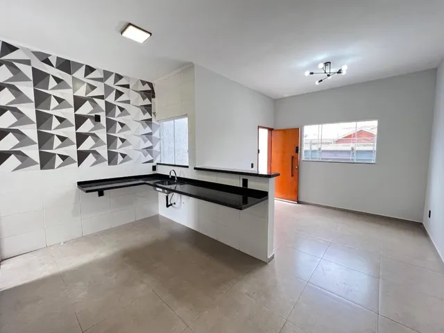 Casa com 125m² 3 quartos e 2 banheiros, para alugar, no bairro Loteamento Vila Olímpia em Taubaté