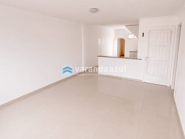 Casa com 75m² 2 quartos e 1 banheiro, para alugar, no bairro Vila Brasileira em Mogi das Cruzes