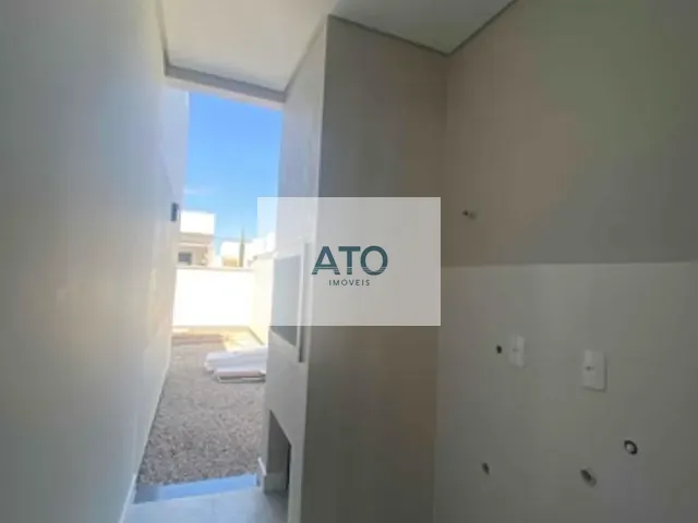 Casa com 180m² 3 quartos e 1 banheiro, à venda, no bairro Areias Mata Atlantica em Tijucas