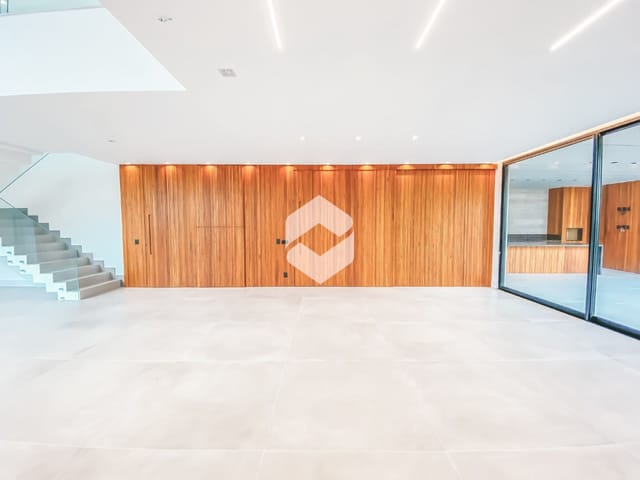Casa com 615m², à venda, no bairro Barra da Tijuca em Rio de Janeiro