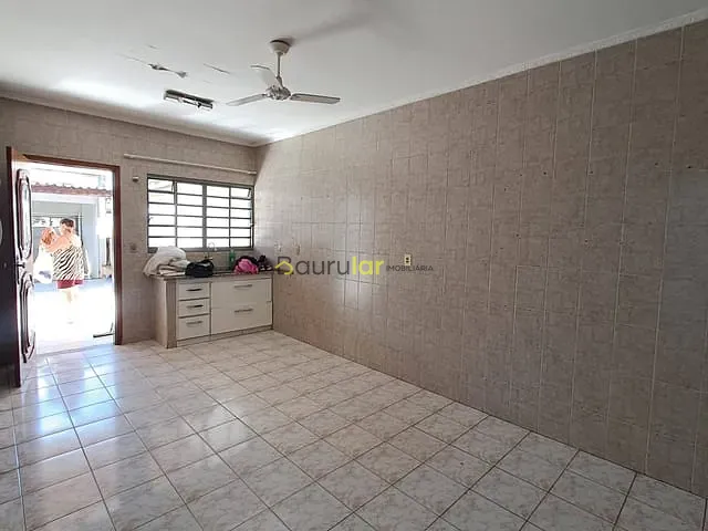 Casa 4 quartos e 2 banheiros, à venda, no bairro Jardim Bela Vista em Bauru