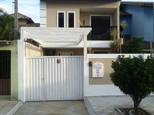 Casa com 300m² 3 quartos e 3 banheiros, à venda, no bairro Alphaville em Campos dos Goytacazes