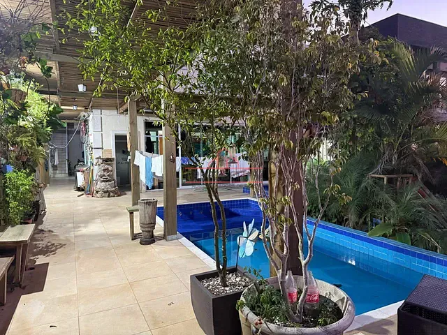 Casa com 560m² 4 quartos e 5 banheiros, à venda ou para alugar, no bairro Jardim do Golf I em Jandira