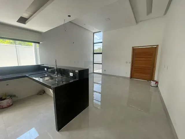 Casa com 240m² 3 quartos e 3 banheiros, à venda, no bairro Jardim Atlântico Central (Itaipuaçu) em Maricá