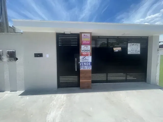 Casa com 240m² 3 quartos e 3 banheiros, à venda, no bairro Jardim Atlântico Central (Itaipuaçu) em Maricá