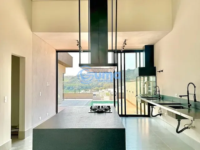 Casa com 356m² 4 quartos e 6 banheiros, à venda, no bairro Condomínio Residencial Euroville II em Bragança Paulista