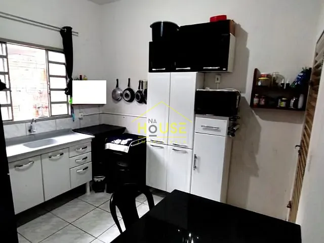 Casa com 143m², à venda, no bairro Jardim Barreto em Parisi