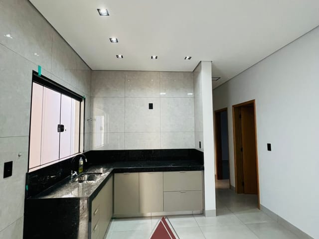 Casa com 200m² 2 quartos e 2 banheiros, à venda, no bairro Jardim João Liporoni em Franca